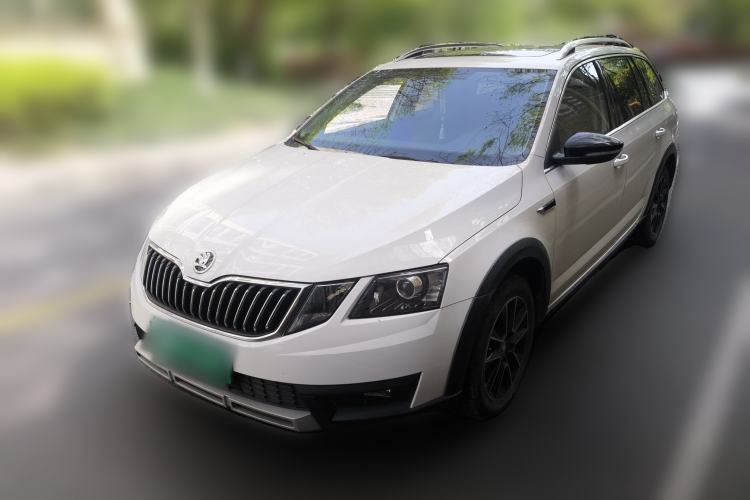 Used Skoda Octavia 2018 Station Wagon TSI230 DSG Luxury Edition