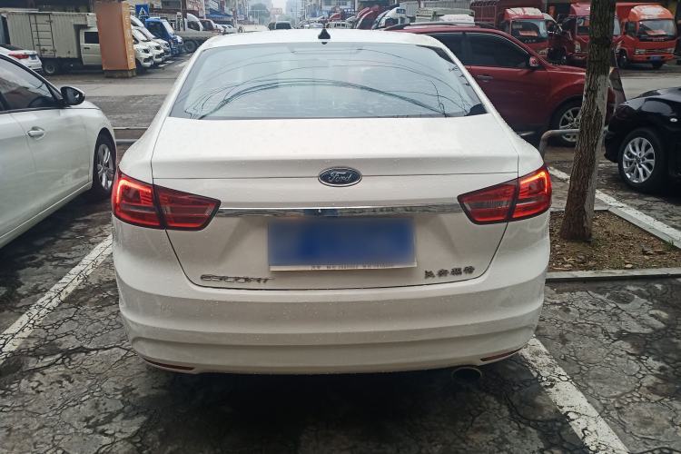 Used Ford Escort 2017 Happiness Edition 1.5L Automatic Fashion Version