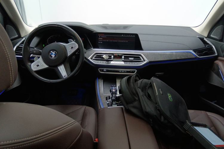 Used BMW X5 2022 Restyled xDrive 30Li Luxury Version M Sport Package Center Console