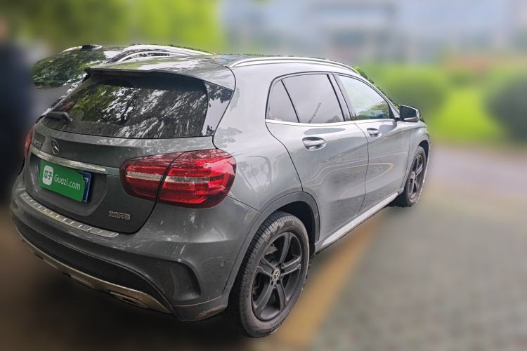Used Mercedes-Benz GLA 2019 GLA 200 Fashion Model Rear Right 45 Deg