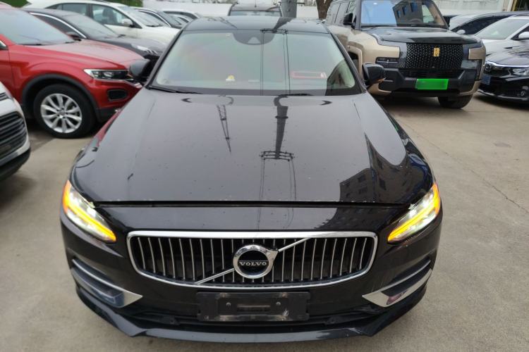 Used Volvo S90 2020 T5 Zhiyi Luxury Edition
