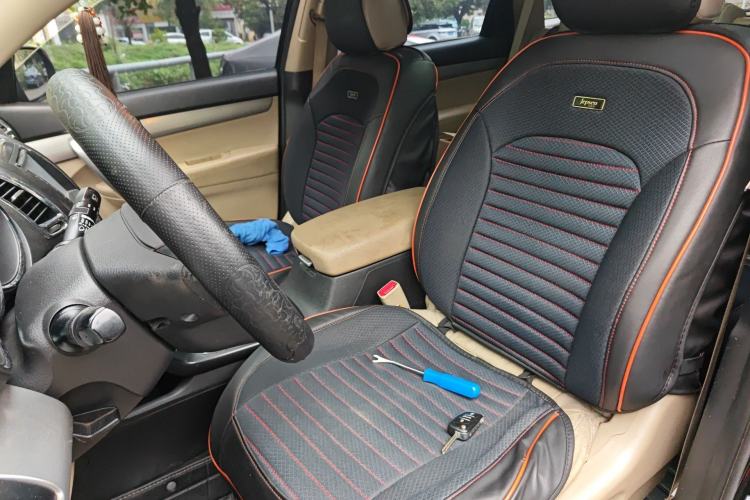 Used Kia Sorento 2012 2.4L Gasoline Comfort Edition