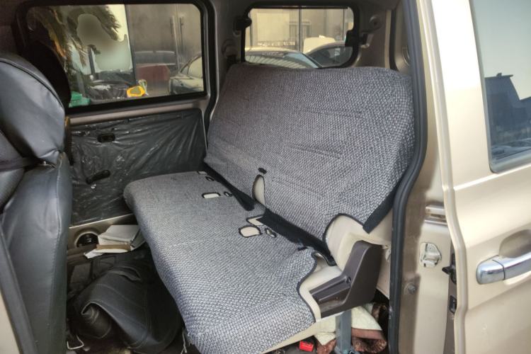 Used Wuling Hongguang V 2022 1.5L Jingqu Edition Electric-Assist LAR
