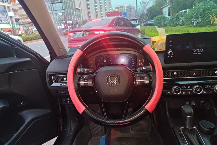 Used Honda Civic 2022 240TURBO CVT Dynamic Edition
