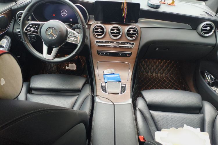 Used Mercedes-Benz GLC 2020 GLC 260 L 4MATIC Luxury Model
