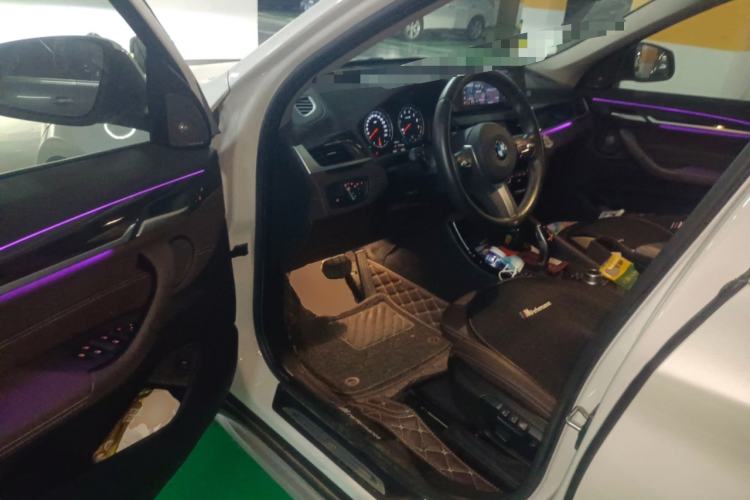 Used BMW X1 2020 xDrive25Li Luxury Edition Driver Seat