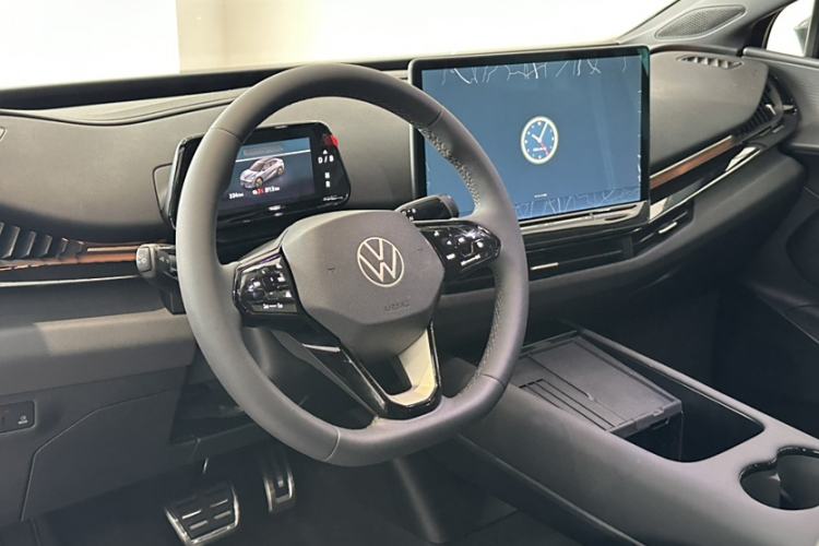 Used Volkswagen ID.UNYX 2025 Pure Model
