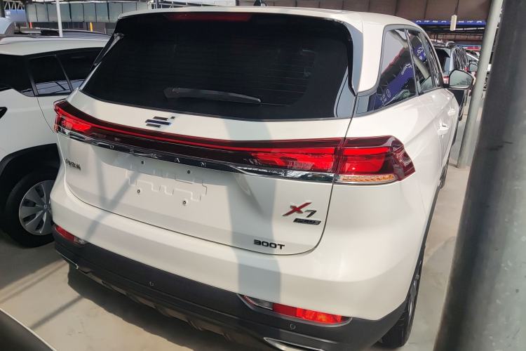 Used CHANGAN OSHAN X7 PLUS 2022 1.5T Blue Whale Edition Automatic Luxury Trim Rear Right 45 Deg