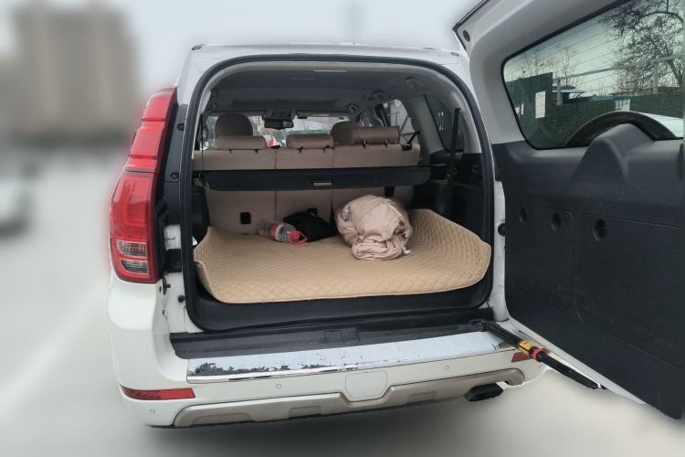 Used Haval H9 2016 2.0T Four-Wheel Drive Luxury 7-Seater
