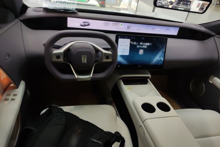 Used Avatr 06 2025 Max Extended-Range Edition
