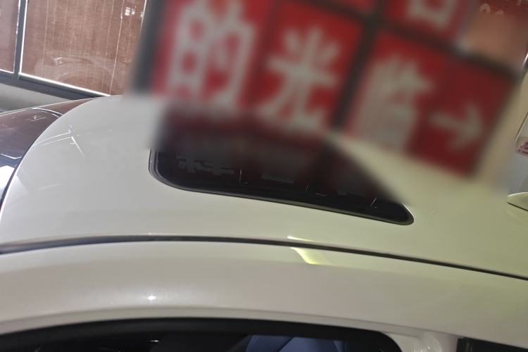 Used Toyota C-HR 2018 2.0L Luxury Sunroof Version China VI Standard
