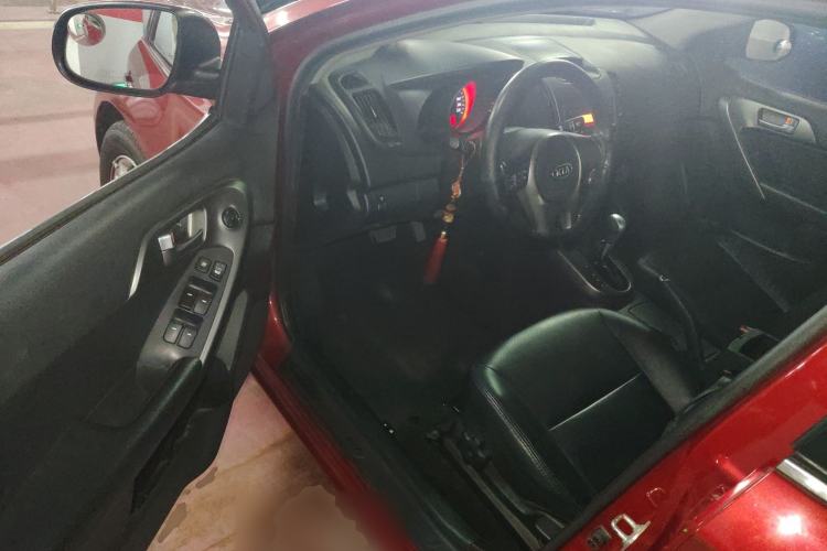 Used Kia Forte 2011 1.6L AT Premium
