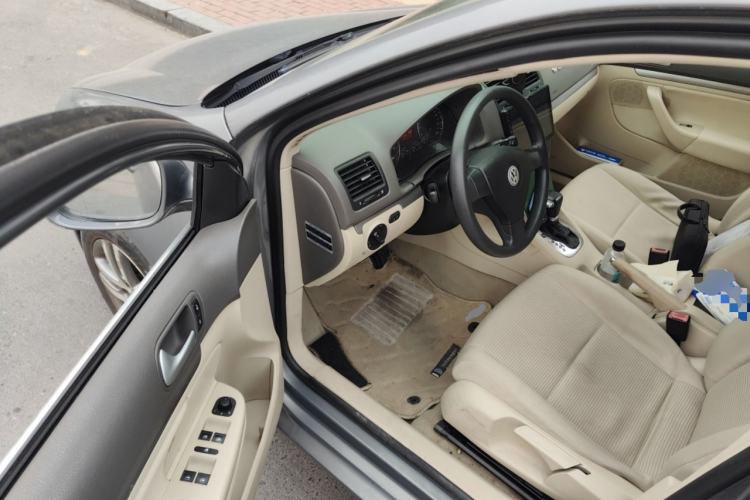 Used Volkswagen Sagitar 2009 1.6L Automatic Comfort Edition