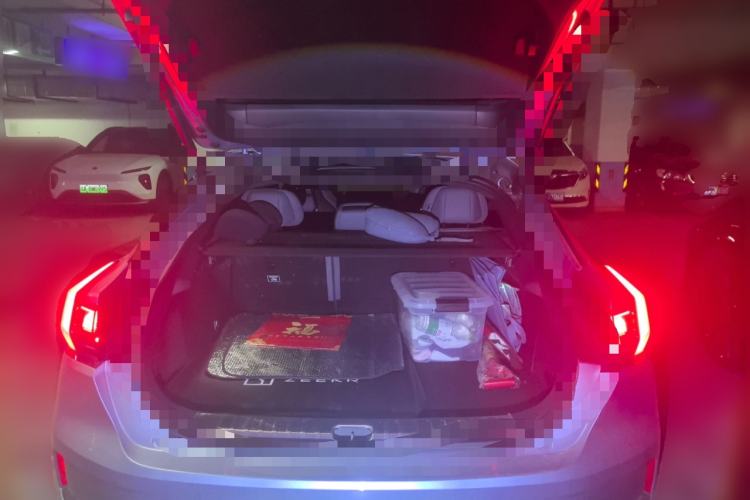 Used Zeekr 001 2023 WE Edition 100 kWh Trunk