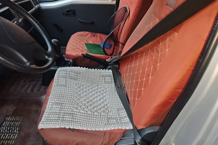 Used Wuling Zhiguang 2015 1.2L Practical LS-I Model