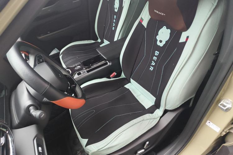 Used Geely Auto Cowboy 2025 1.5TD Trendy Play Edition
