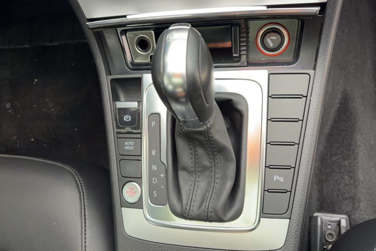 Used Volkswagen Magotan 2016 2.0 TSI Luxury Comfort Version