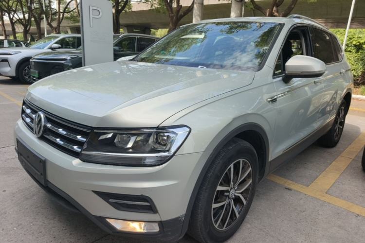 Used Volkswagen Tiguan L 2018 Facelift 330TSI Automatic Two-Wheel Drive Luxury Edition