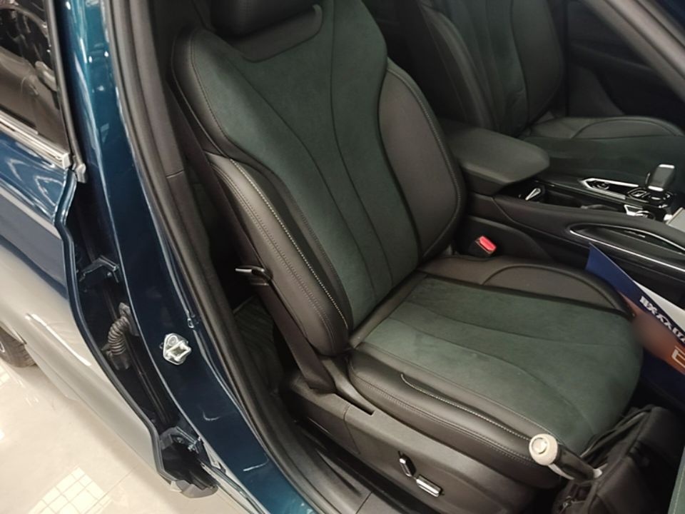 Geely Auto Monjaro L 2021 2.0TD DCT EVO Two-Wheel Drive Prestige Version — снимка 19