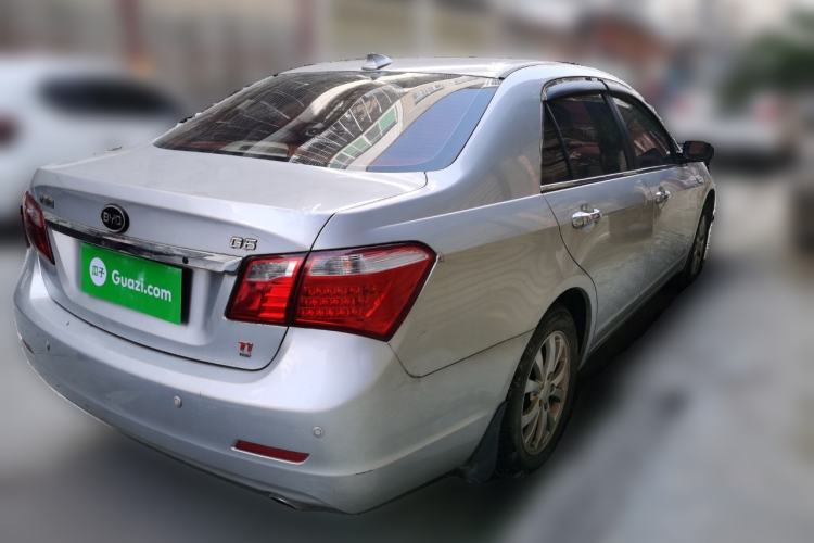 Used BYD G6 2012 1.5TI Manual Luxury Edition
