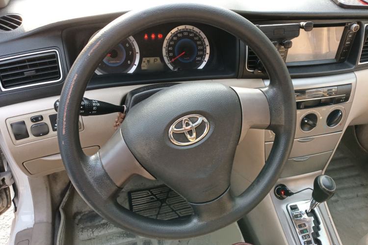 Used Toyota Corolla EX 2013 1.6L Automatic Luxury Edition