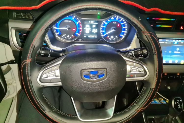Used Geely Auto Vision X3 2019 Upgraded Model 1.5L CVT Elite Version Steering Wheel