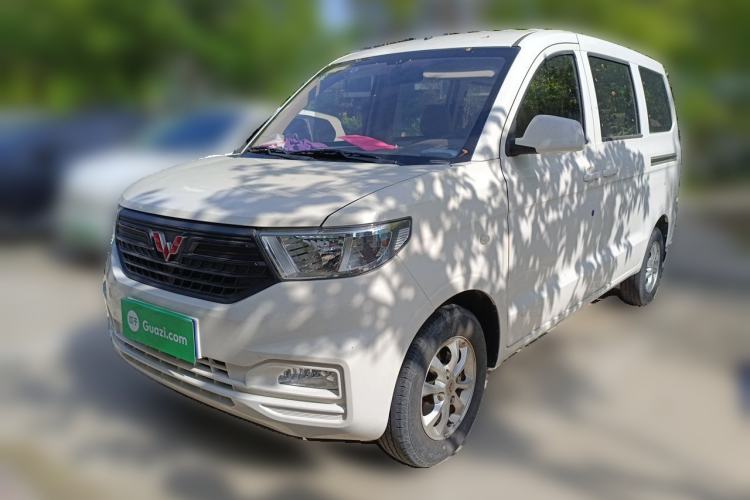 Used Wuling Hongguang V 2021 1.5L Enjoyment Edition LAR