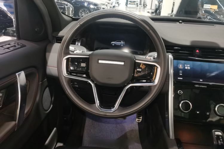 Used Land Rover Discovery Sport 2022 Revised Version 249 PS R-Dynamic S Performance Edition 5 Seats Steering Wheel