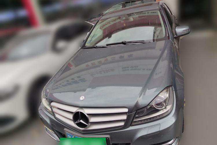 Used Mercedes-Benz C-Class 2011 C 200 CGI Fashion Model Front