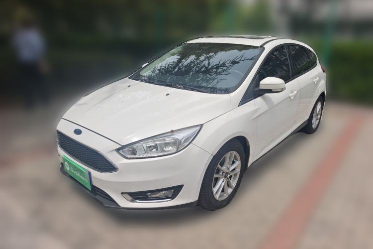 Used Ford Focus 2017 Hatchback EcoBoost 125 Automatic - Ultra-Powerful Style Edition with Smart Drive Features