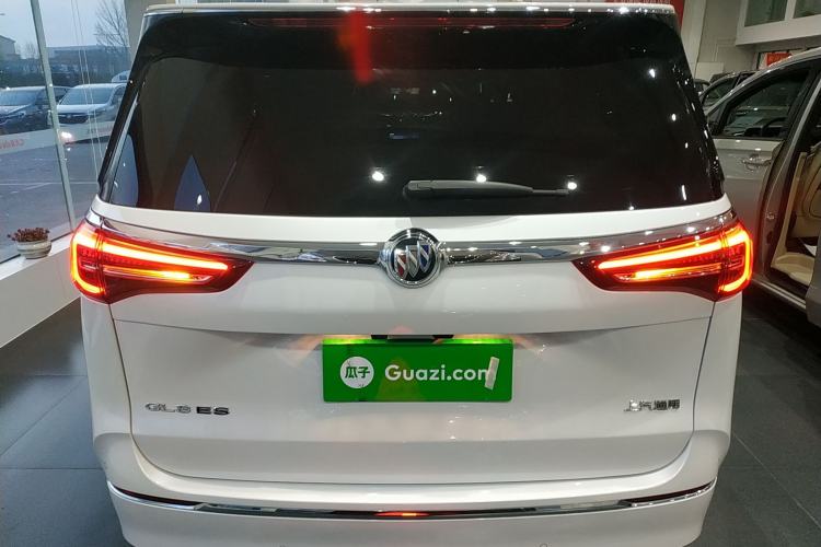 Used Buick GL8 2023 ES Lu Zun Deluxe Model
