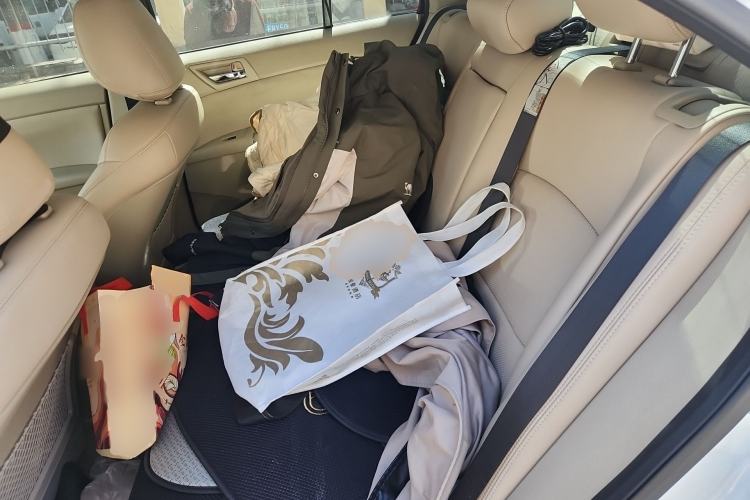 Used Suzuki Kizashi 2011 2.4L Two-Wheel Drive CVT Standard Edition