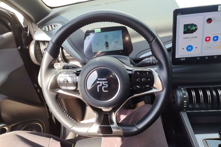 Used BYD Yuan PLUS 2024 Honor Edition 430KM Beyond Model
