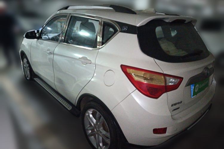Used Changan CS35 2012 1.6L Manual Luxury Model China IV Standard
