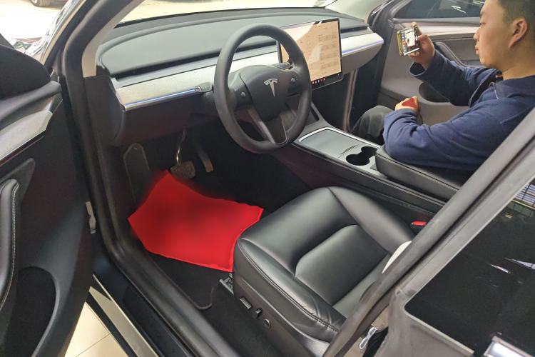 Used Tesla Model Y 2024 Rear-Wheel-Drive Version