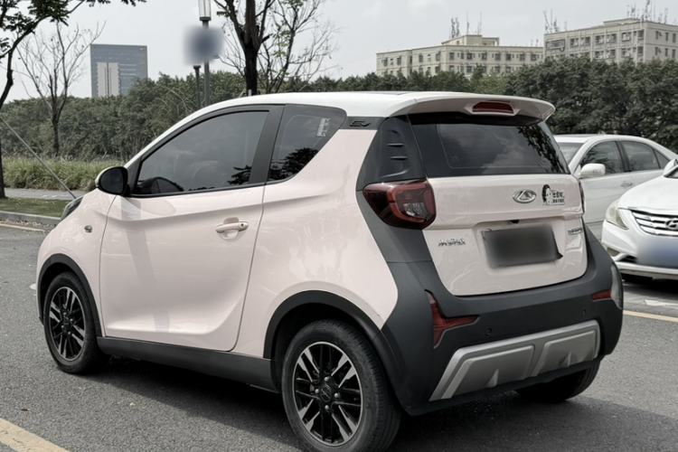Used Chery Little Ant 2022 Sweet Pink Edition Half-Sugar Version Lithium Iron Phosphate 29.2 kWh 30 kW 301 km