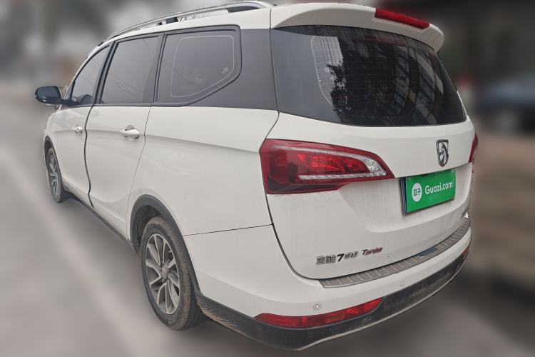 Used Baojun 730 2019 1.5T Manual Fashion Model 7-seater China VI
