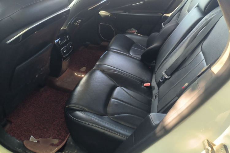 Used Geely Auto Emgrand GT 2015 1.8T Flagship Model