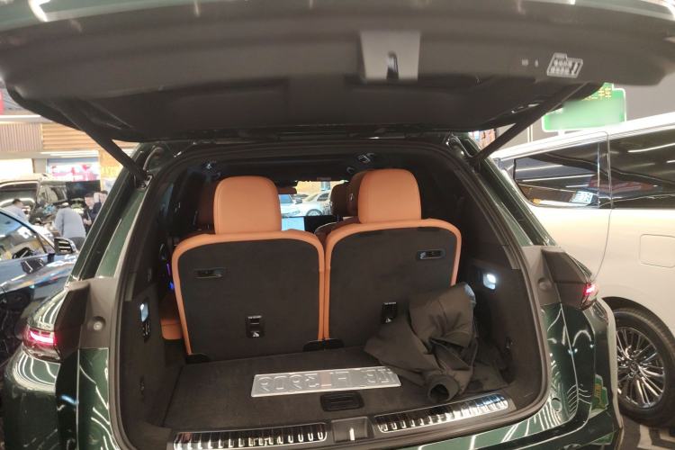 Used Li Auto L8 2024 Max Trunk