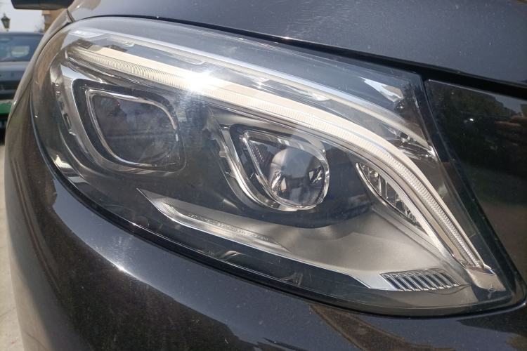 Used Mercedes-Benz GLE 2017 GLE 320 4MATIC Dynamic Model Exterior 6