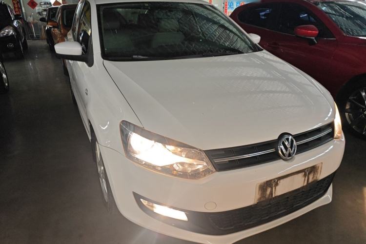 Used Volkswagen Polo 2013 1.6L Manual Comfort Edition

