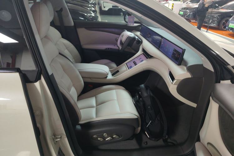 Used IM LS6 2025 Long-Range Lingxi Smart Enjoyment Edition
