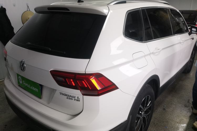 Used Volkswagen Tiguan L 2018 330TSI Automatic Two-Wheel Drive Comfort Edition Rear Right 45 Deg