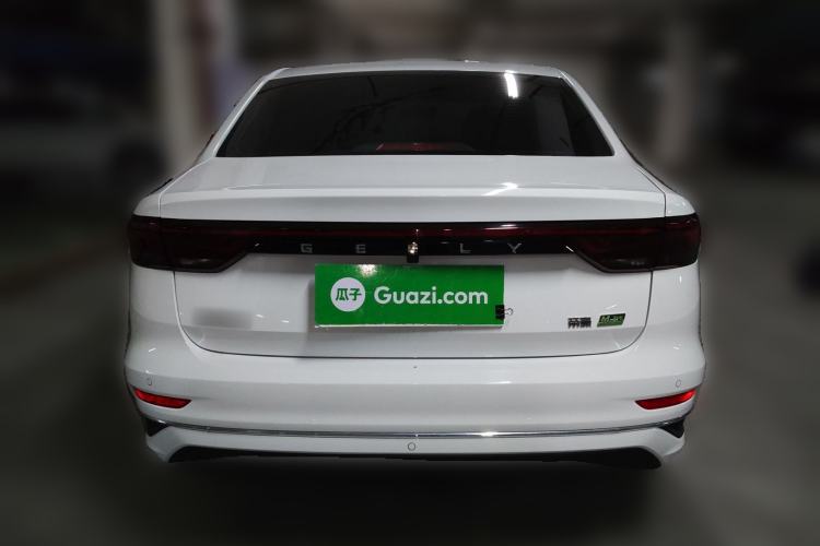 Used Geely Auto Emgrand 2024 4th Generation 1.8L DHT Pure-Ethanol Version