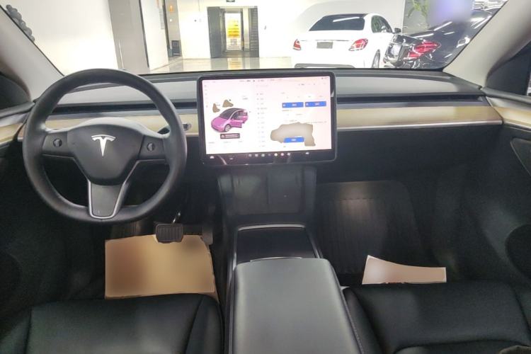 Used Tesla Model Y 2021 Standard Range Rear-Wheel Drive Version