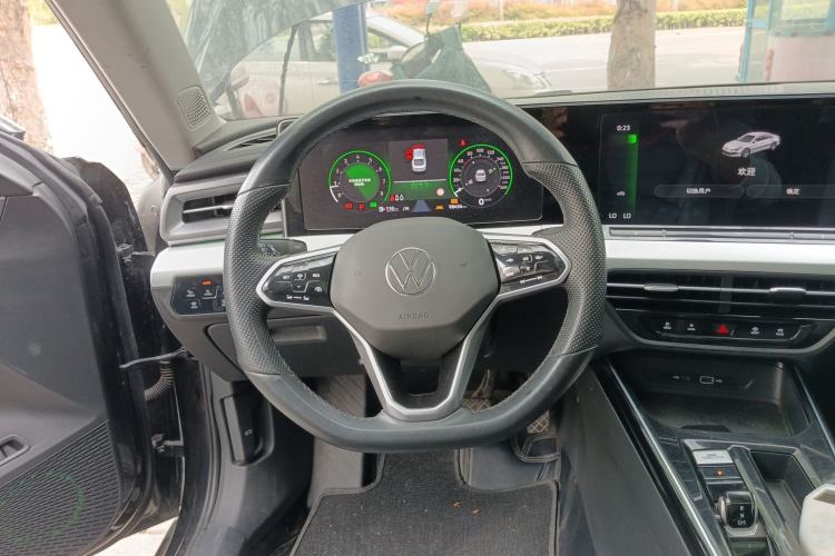 Used Volkswagen Lamando 2023 Lavida L 280TSI DSG Cool & Spicy Edition Steering Wheel