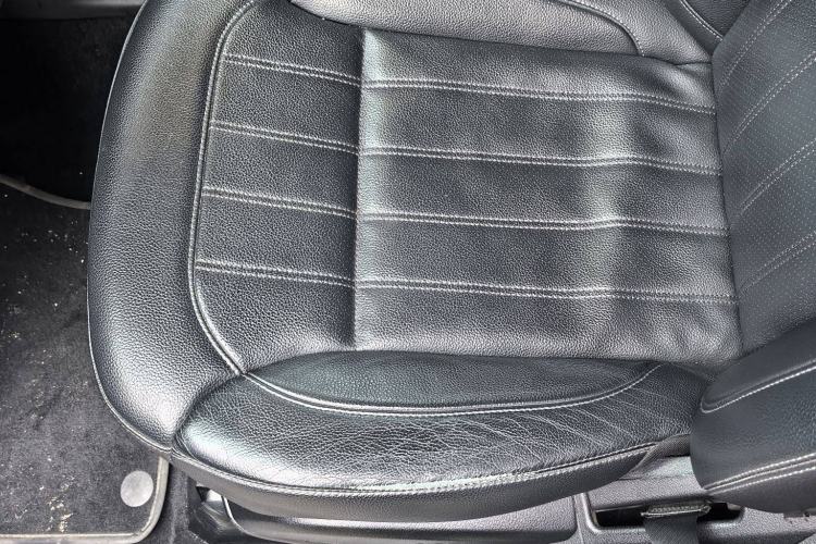 Used Mercedes-Benz GLS 2018 GLS 400 4MATIC Dynamic Model Interior 5