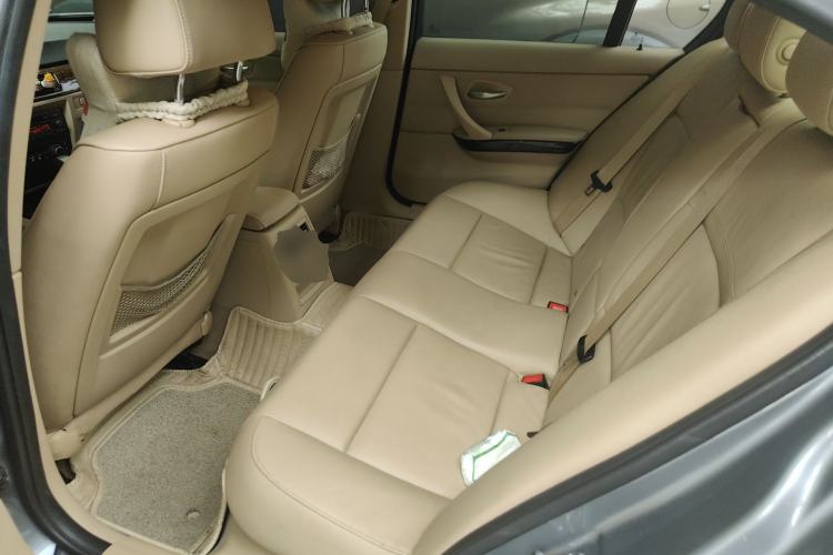 Used BMW 3 Series 2010 320i Luxury Model