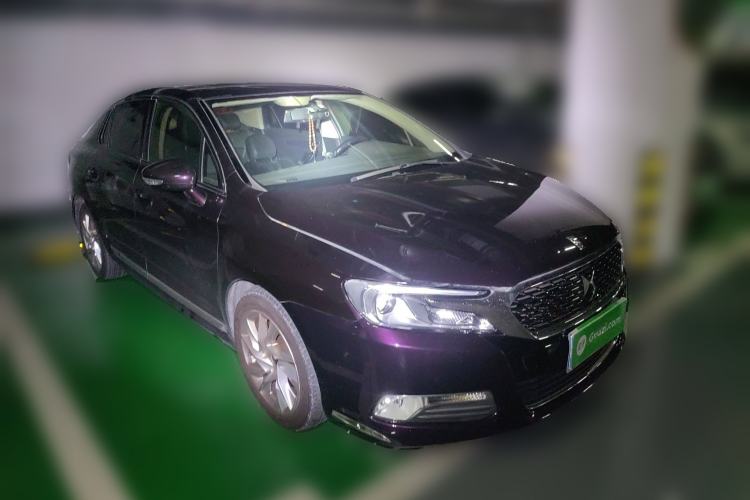 Used DS 5LS 2014 1.8L Elegant Edition VTi140
