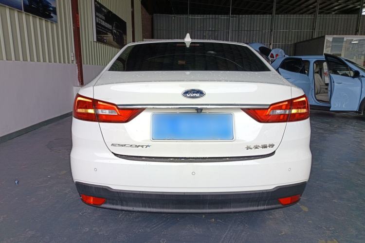 Used Ford Escort 2019 Revised Version 1.5L Automatic Enjoyment Type China VI Standard